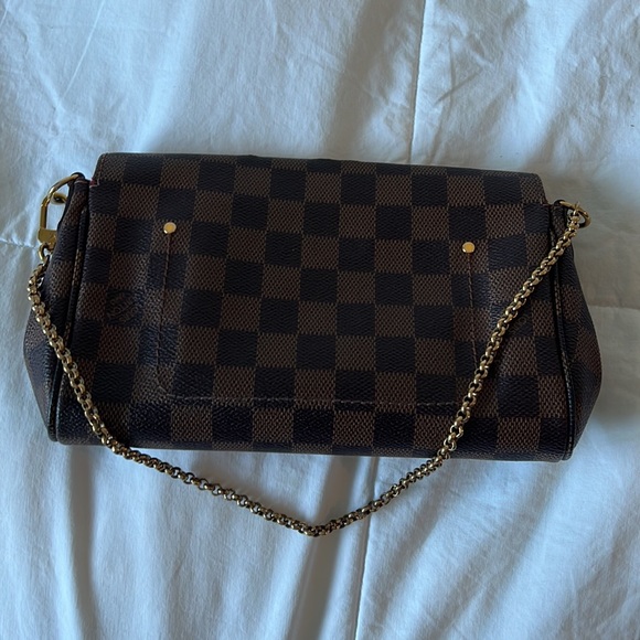 Louis Vuitton Favorite PM Damier Handbag - Picture 9 of 11